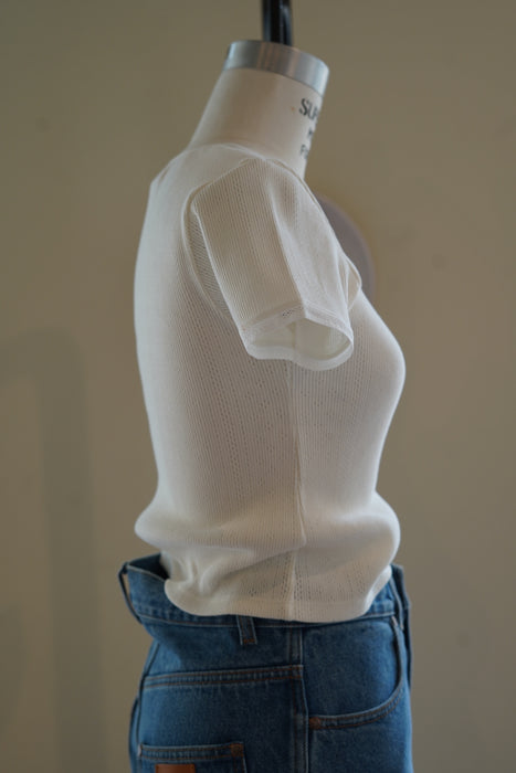 FUMIKA_UCHIDA<br>EYELET RIB STITCH SQUARE-NECK T-SHIRT