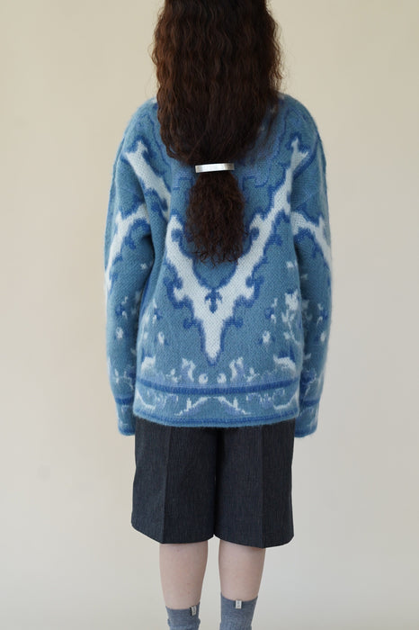 CRISTASEYA<br>CASHMERE OVERSIZED CARPET SWEATER <BR>in BLUE/WHITE