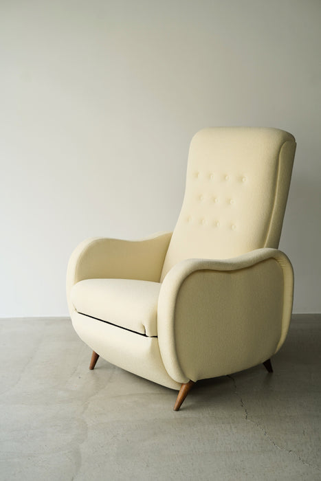 VINTAGE ITALIAN LOUNGE CHAIR