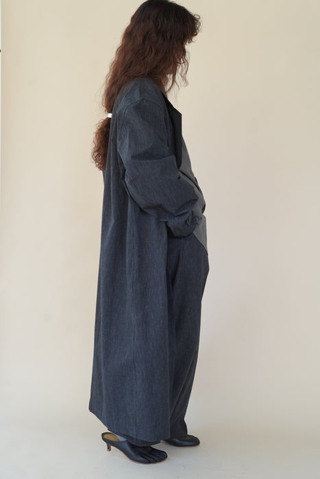 CRISTASEYA<br>OVERSIZED LONG TRENCH<br>in BLACK WITH WHITE STRIPES