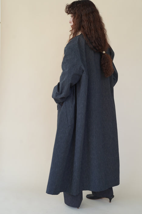 CRISTASEYA<br>OVERSIZED LONG TRENCH<br>in BLACK WITH WHITE STRIPES