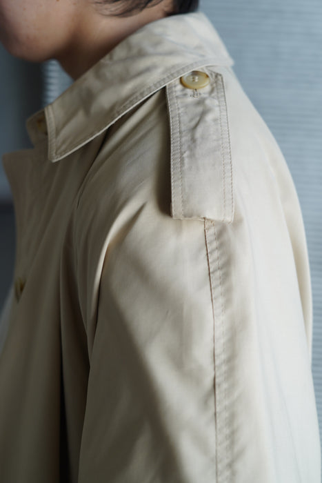 VINTAGE<BR>LONG TRENCH COAT