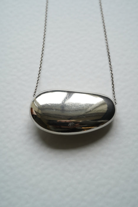 VINTAGE<BR>ELSA PERETTI for TIFFANY & CO.<BR>XL BEAN NECKLACE <BR> <BR>SOLD OUT