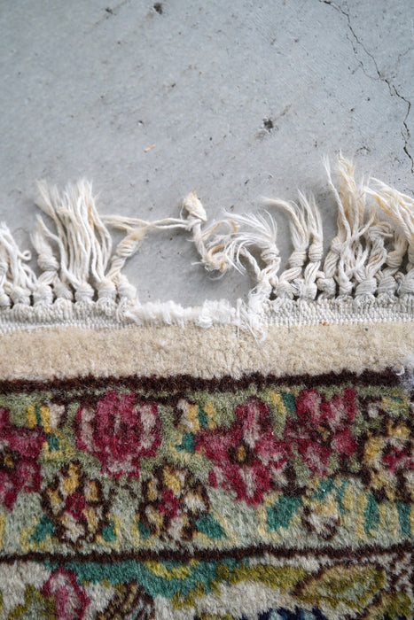 VINTAGE<BR>KERMAN RABBIT&BIRDS RUG<BR>W253cm X D142cm<BR><BR>SOLD OUT