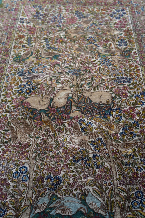 VINTAGE<BR>KERMAN RABBIT&BIRDS RUG<BR>W253cm X D142cm