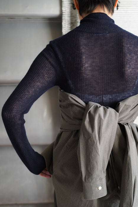FUMIKA_UCHIDA<br>GAUZE TTL-NECK SWEATER
