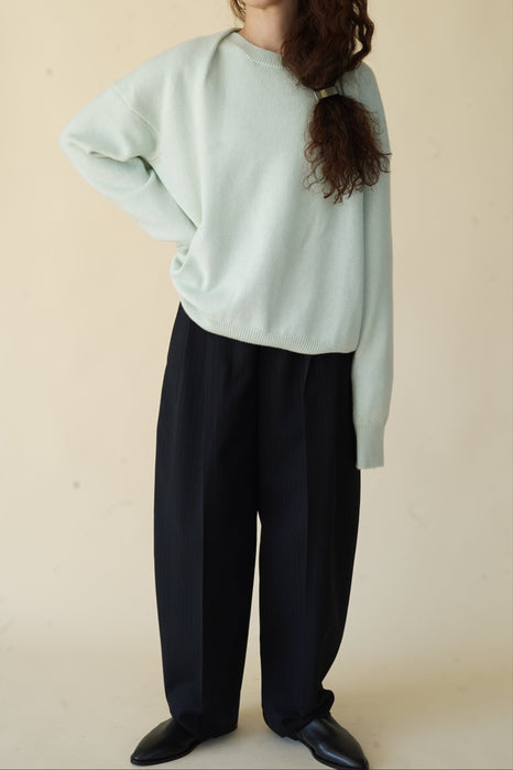CRISTASEYA<br>OVERSIZED CASHMERE SWEATER WITH DRAPED COLLAR<br>in MINT