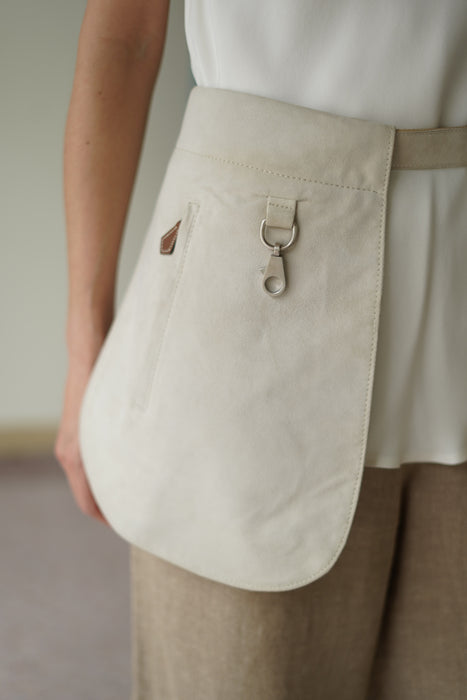 VINTAGE HERMES <br>SILHOUETTE WITH REMOVABLE POCKETS IN SUEDE
