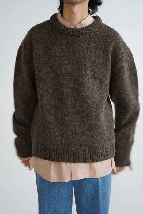 CRISTASEYA<br>PADDED COLLAR SHETLAND OVERSIZED SWEATER<br>in TAUPE