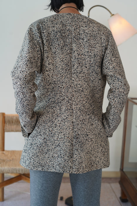 VINTAGE GEOFFREY BEENE<BR>ZIP NO COLLAR JACKET<BR><BR>SOLD OUT