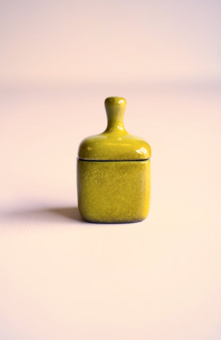 JACQUES & DANI RUELLAND<BR>COVERD POD