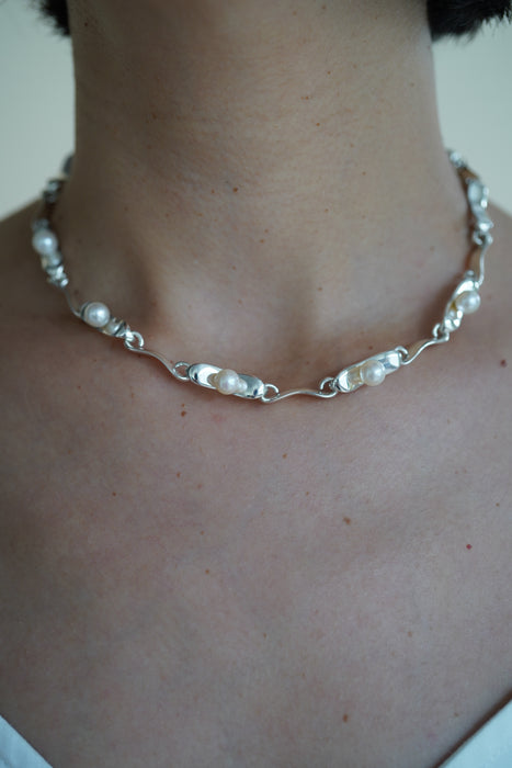 SAPIR BACHAR<br>SYNTHESIS PEARL NECKLACE