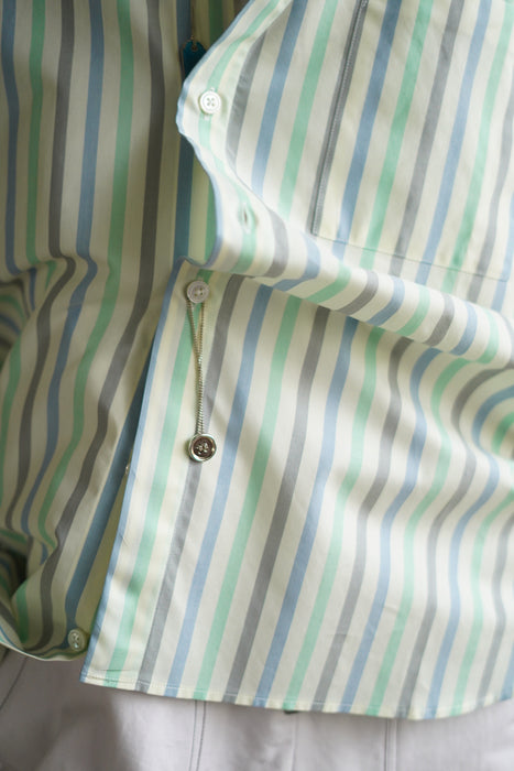 AXEP<br>EASE<br>in SILVER /M