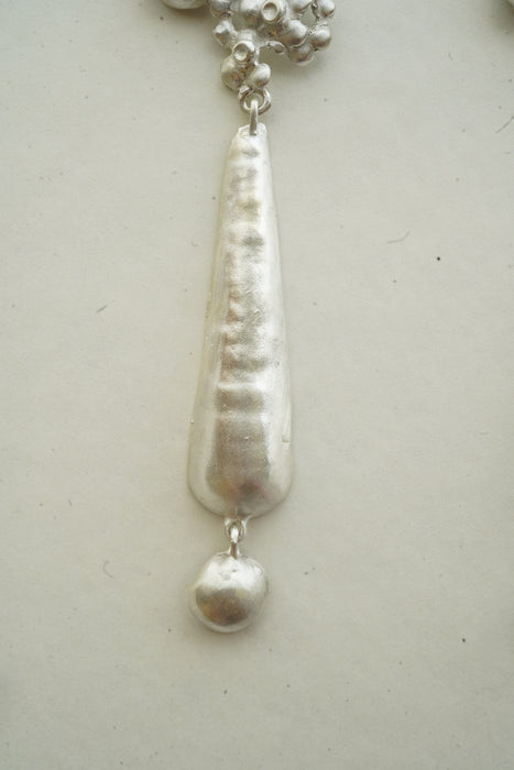 Zoé Mohm<br>ACHILLÉE FOG DROPS