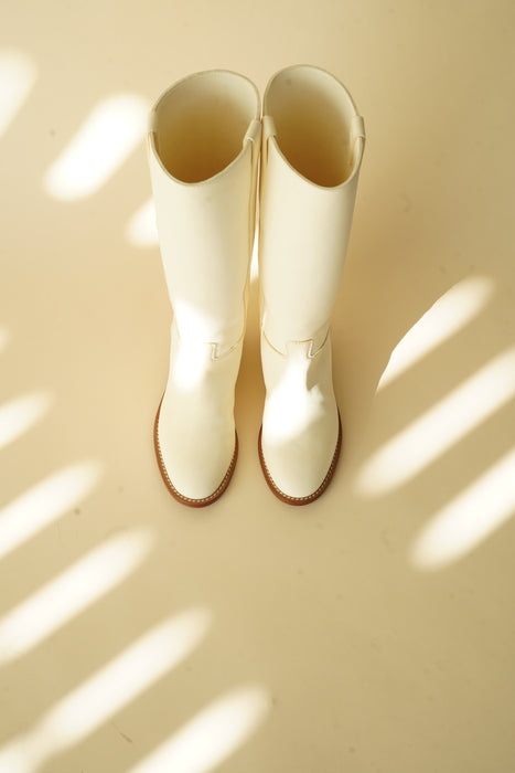 CRISTASEYA<br>LEATHER CAVALIERE BOOTS