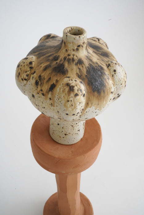 CRISTASEYA<br>CERAMIC VASE 1<br>in EGGSHELL WITH BROWN GLAZE
