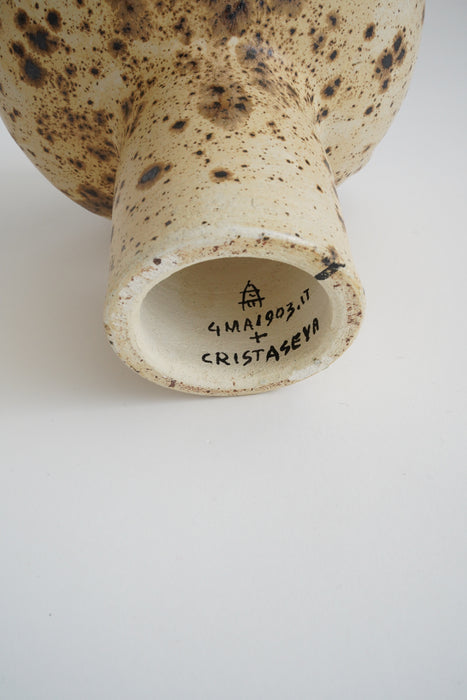 CRISTASEYA<br>CERAMIC VASE 1<br>in EGGSHELL WITH BROWN DOTS