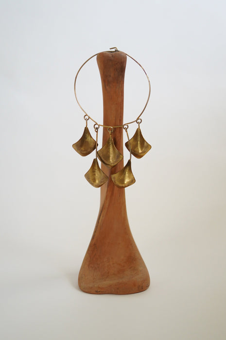 VINTAGE<BR>BRASS STATEMENT NECKLACE WITH FIVE DANGLING PETALS