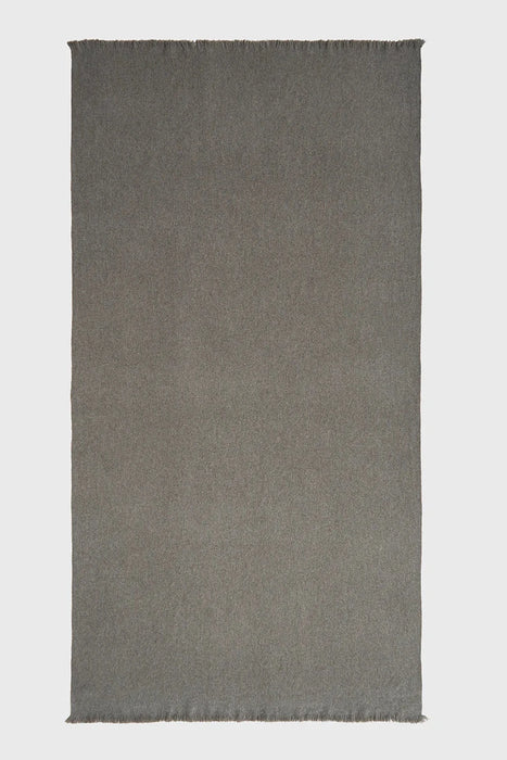 NORLHA<br>NOMAD CLASSIC THROW<br>NATURAL YAK GREY