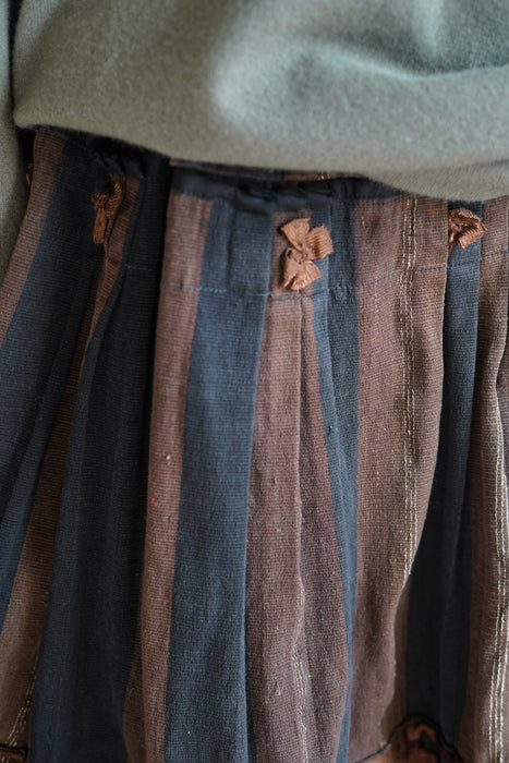 ANTIQUE<BR>HUNGARIAN HANDMADE FOLK SKIRT