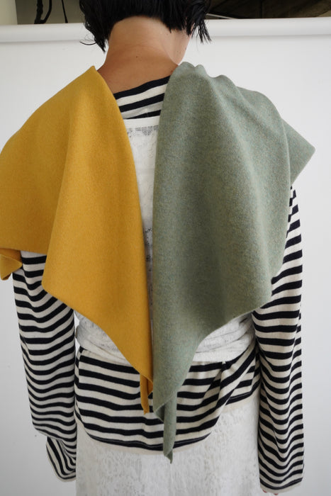 EXTREME CASHMERE<br>n°35 bandana<br>in HEMLOCK