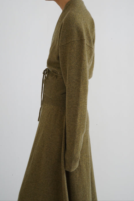 EXTREME CASHMERE<br>n°516 ella<br>in HUNTER