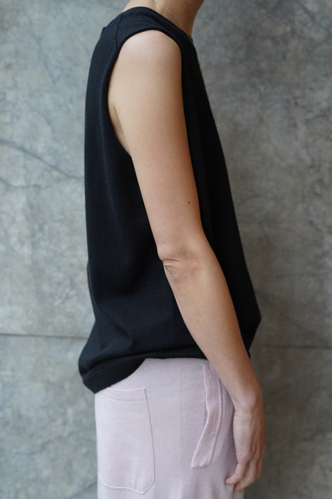 EXTREME CASHMERE<br>n°408 muscle<br>in RAVEN