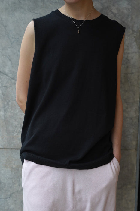 EXTREME CASHMERE<br>n°408 muscle<br>in RAVEN