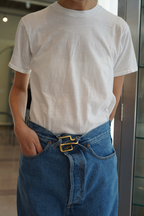 AXEP<br>BUCKLE square<br>in GOLD