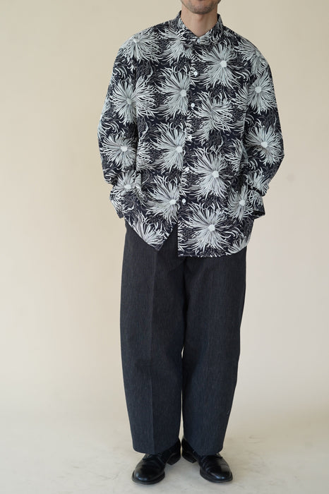 Salvatore Piccolo xCRISTASEYA<br>HANDMADE CLASSIC COLLAR SHIRT<br>in BLACK WITH WHITE FLOWER
