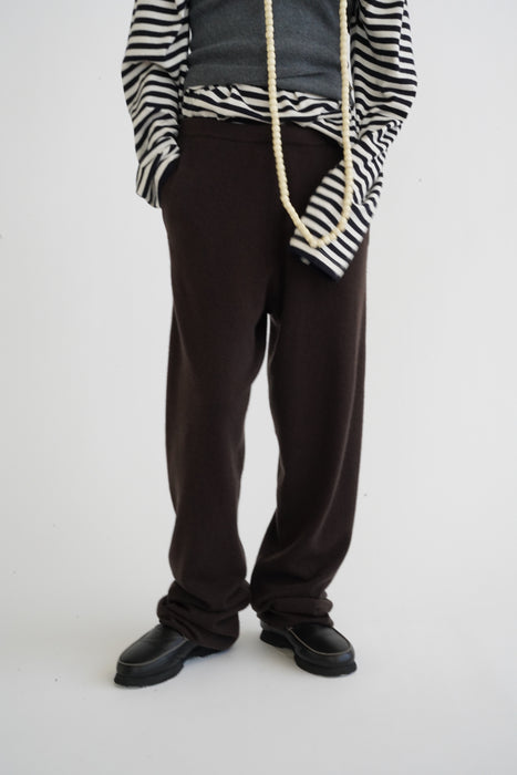 EXTREME CASHMERE<br>n°320 rush<BR>in DARK BROWN