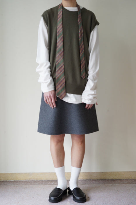 EXTREME CASHMERE<br>n°455 bos<br>in ARMY