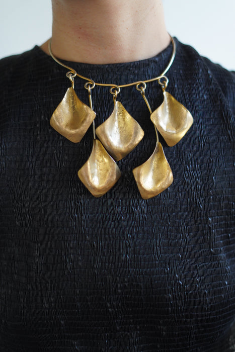 VINTAGE<BR>BRASS STATEMENT NECKLACE WITH FIVE DANGLING PETALS