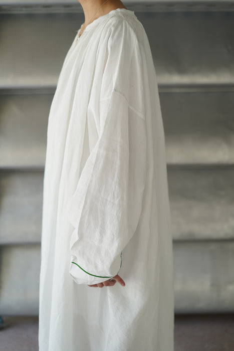ANTIQUE<BR>LINEN PRIEST ROBE <BR> <BR>SOLD OUT