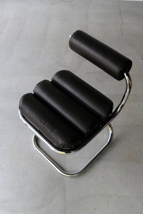 VINTAGE TUBULAR FRAME CHAIR