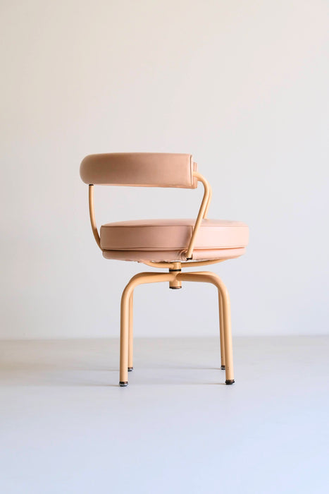 CHARLOTTE PERRIAND<BR>LC7