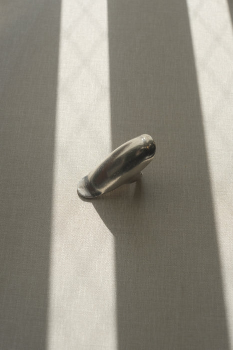 VINTAGE<BR>SILVER KNUCKLE RING<BR><BR>SOLD OUT