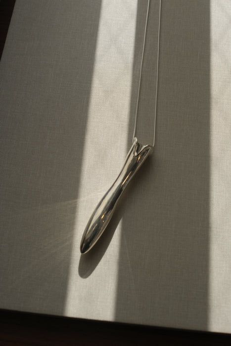SOPHIE BUHAI<br>VESSEL PENDANT