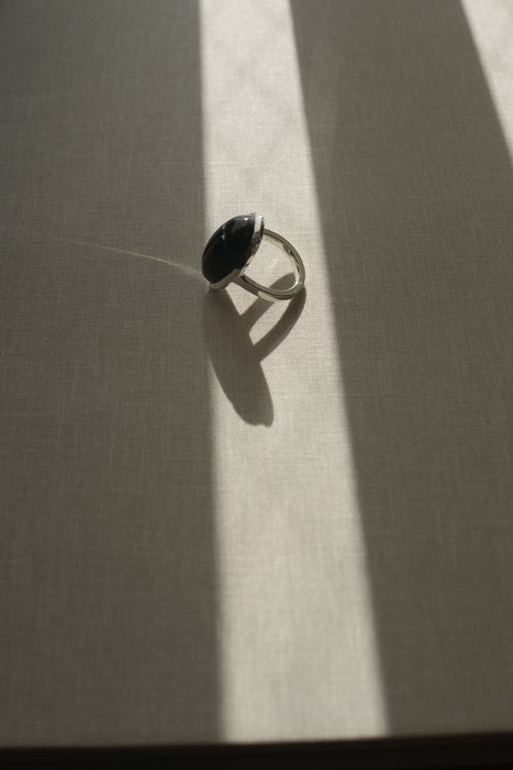 SOPHIE BUHAI<br>SCARAB RING IN ONYX