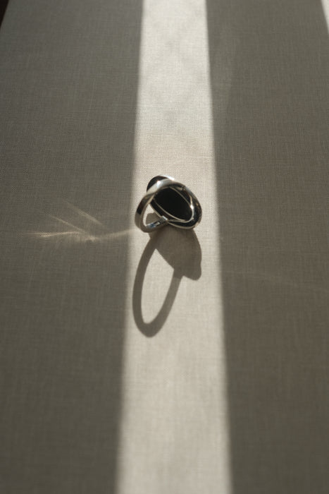 SOPHIE BUHAI<br>SCARAB RING IN ONYX