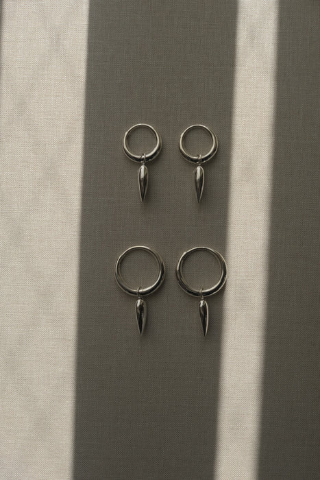 SOPHIE BUHAI<br>LARGE SPEAR HOOPS