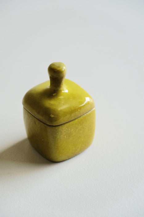 JACQUES & DANI RUELLAND<BR>COVERD POD