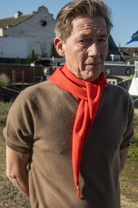 EXTREME CASHMERE<br>n°35 bandana<br>in TOMATO