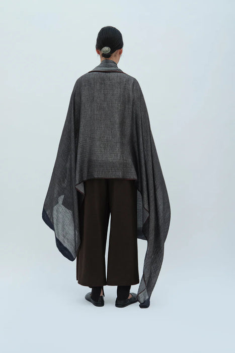 NORLHA<br>FEATHER RAIN SHAWL