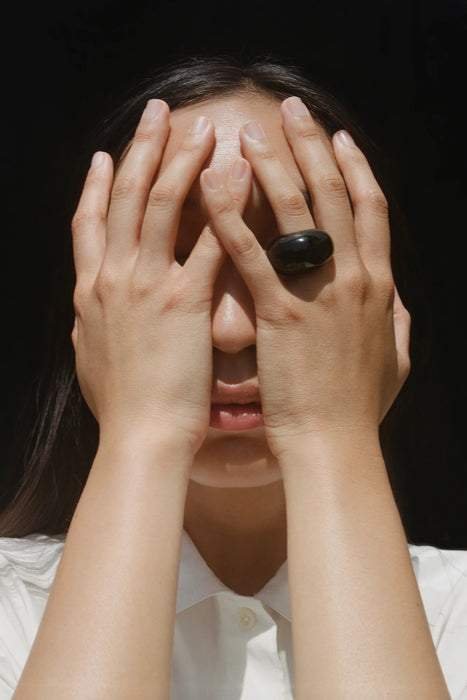 PRE ORDER<br><br>SOPHIE BUHAI<br>ONYX DONUT RING