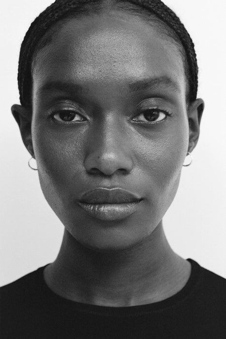 SOPHIE BUHAI<br>SMALL INTRINSIC HOOPS/SINGLE