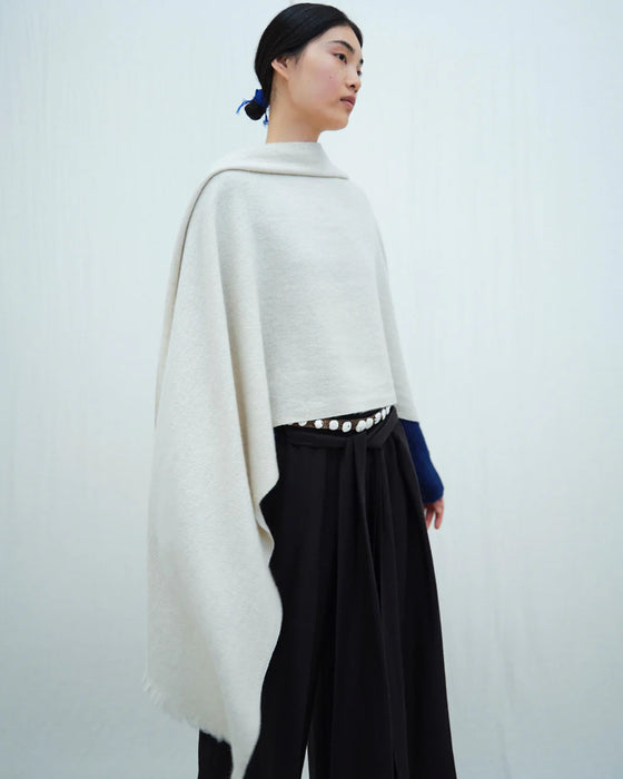 NORLHA<br>NOMAD CLASSIC SCARF<br>NATURAL YAK WHITE