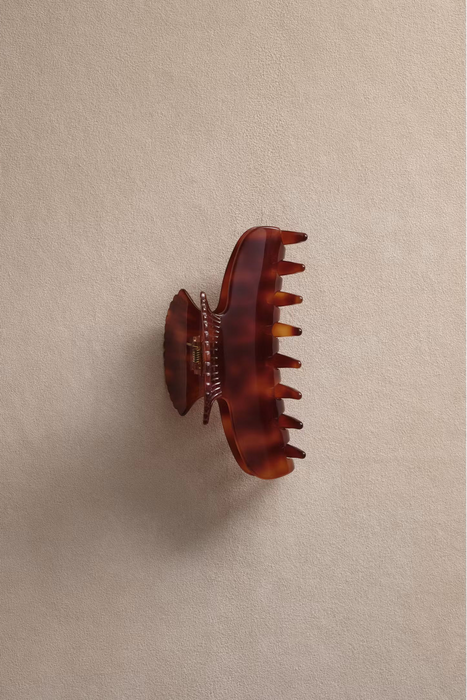 PRE ORDER<br><br>SOPHIE BUHAI<br>FAN SHELL CLAW - TORT