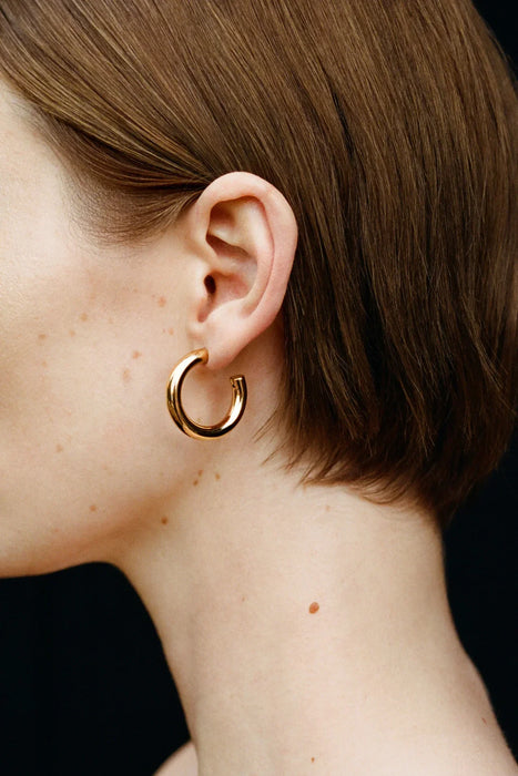 SOPHIE BUHAI<br>GOLD SMALL EVERYDAY HOOPS