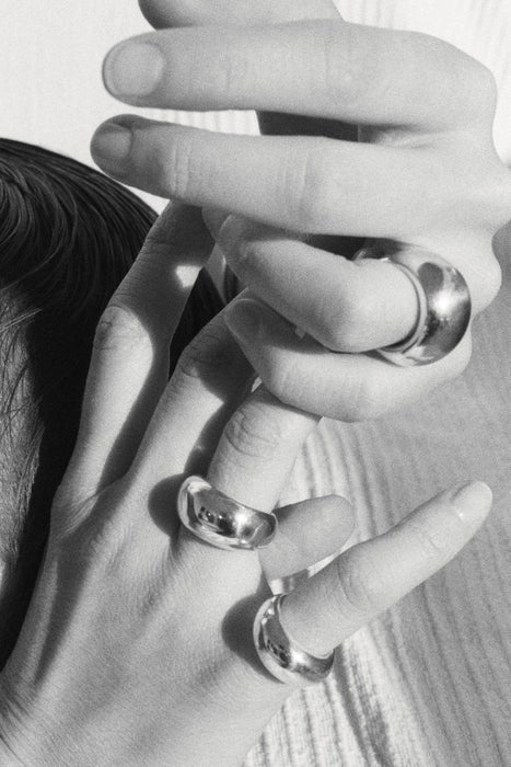SOPHIE BUHAI<br>LARGE DONUT RING